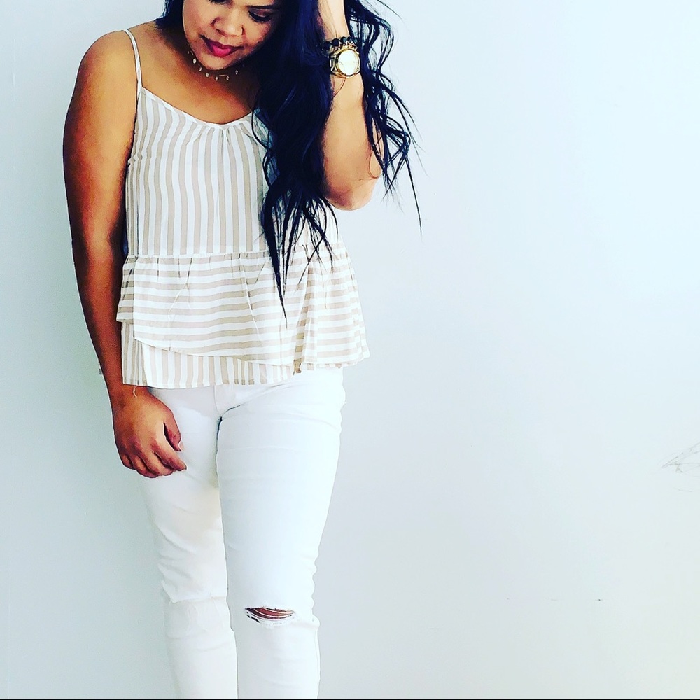 White denim jeans